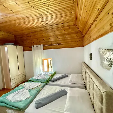 Lokthi Maison d'hôtes